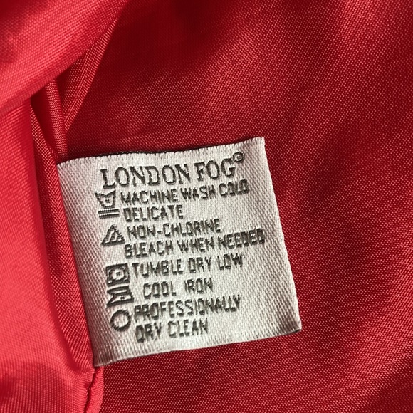 Womens Vintage London Fog Red Medium Oversized Jacket EUC - Picture 9 of 9
